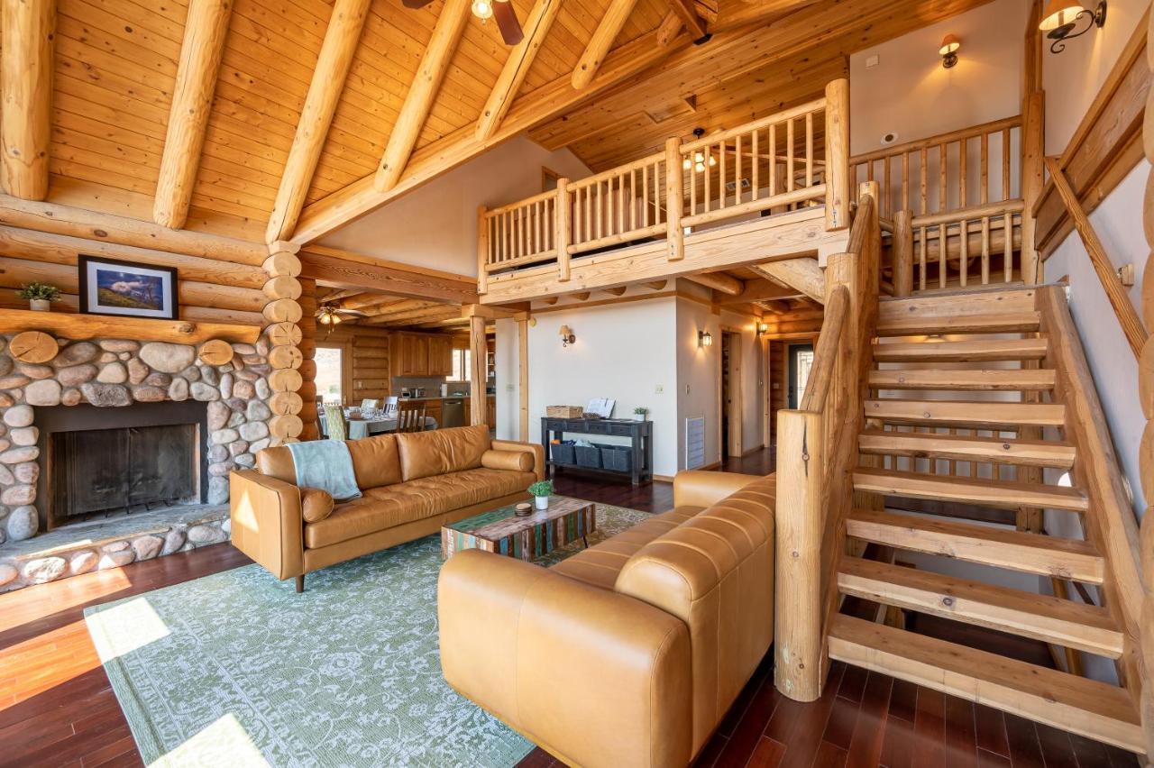 4 Kings Log Cabin 150 Acres Spectacular Views Three Rivers Dış mekan fotoğraf
